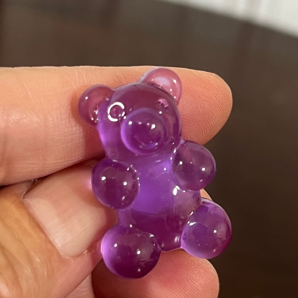 Crocs Purple Gummy Bear Jibbitz - Picture 1 of 6